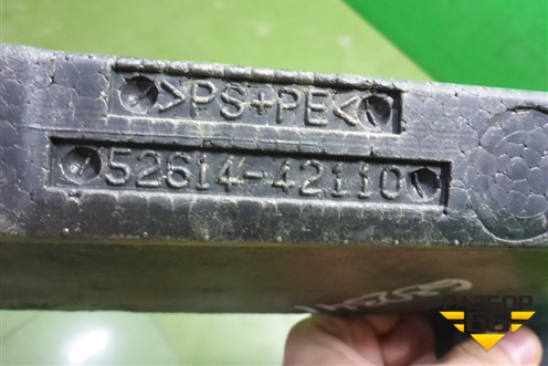Наполнитель переднего бампера (5261442110) для Toyota Rav-4 с 2012-2019г