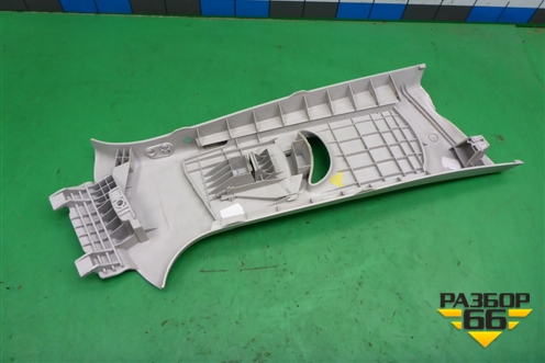 Обшивка стойки центральная верхняя левая (5L0867243) для Skoda Yeti с 2009г