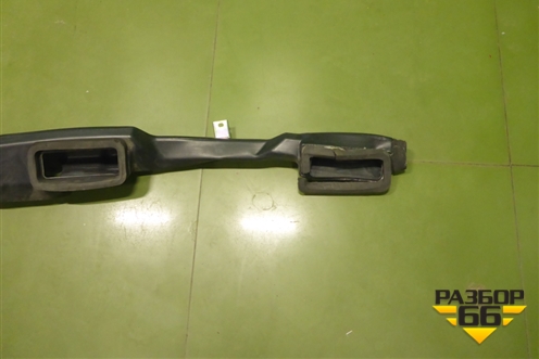Воздуховод отопителя  (центральный) (WG1642160025) для Howo HW76