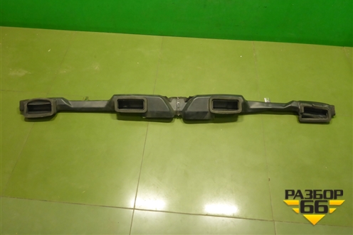 Воздуховод отопителя  (центральный) (WG1642160025) для Howo HW76