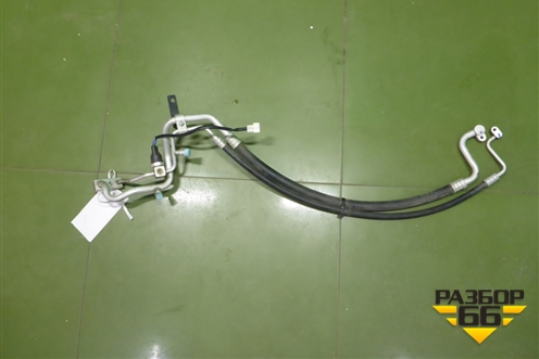 Трубки кондиционера  (WG1642821072) для Howo HW76