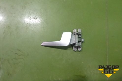 Ручка внутренняя двери правой  (WG1642340039) для Howo HW76