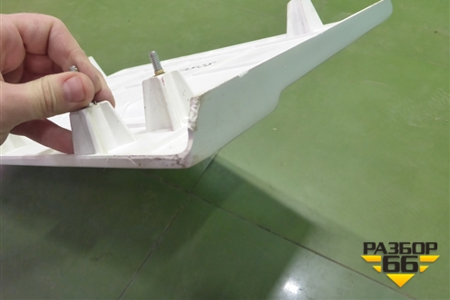 Накладка кабины левая  (DZ14251290027) для Shacman (shaanxi)  X3000
