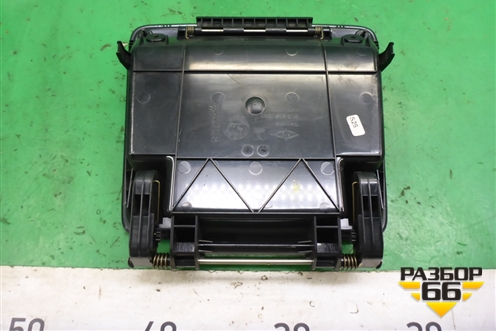 Бардачок (верхний) (5L0857096) для Skoda Yeti с 2009г