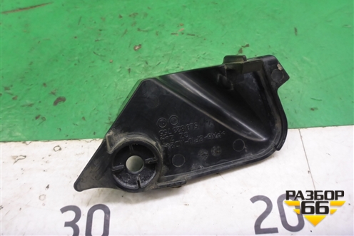 Кожух замка капота (5L0823755) для Skoda Yeti с 2009г