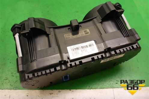 Щиток приборов АКПП (5L0920840J) для Skoda Yeti с 2009г