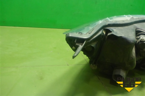 Фара левая (после 2019г Led) (26060HV05B) для Nissan Qashqai (J11E) с 2013г