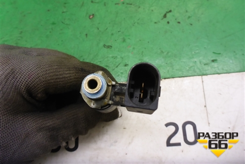 Форсунка инжекторная электрическая (1.4л CAX) (03С906036M) для Skoda Yeti с 2009г