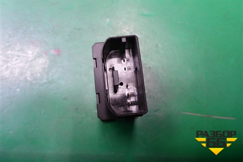 Выключатель пассажирской AIR BAG (5L0919237A) для Skoda Yeti с 2009г
