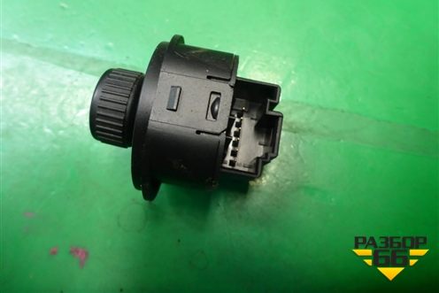 Переключатель регулировки зеркал (1Z1959565H) для Skoda Yeti с 2009г