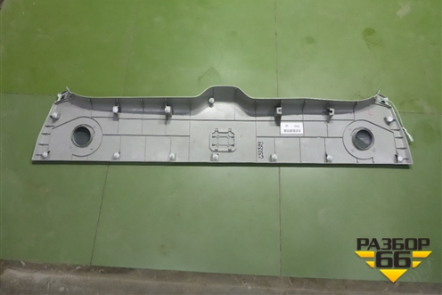 Обшивка двери багажника (верхней) (6793560080) для Toyota Land Cruiser (200) с 2008г