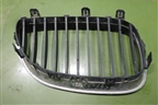 Решетка радиатора левая (51137027065) для BMW 5-серия Е60/Е61 с 2003-2009г