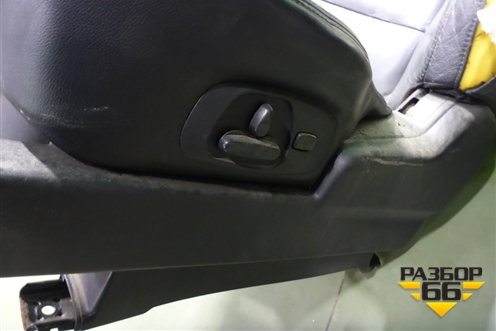 Сиденья комплект (AIR BAG подогрев электро регулировка) для Mitsubishi Pajero/Montero с 2007г