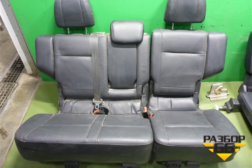 Сиденья комплект (AIR BAG подогрев электро регулировка) для Mitsubishi Pajero/Montero с 2007г