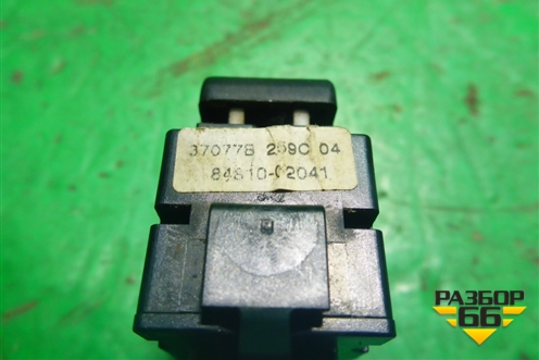 Кнопка стеклоподъёмника (8481002041) для Toyota Corolla (E12) с 2001-2007г