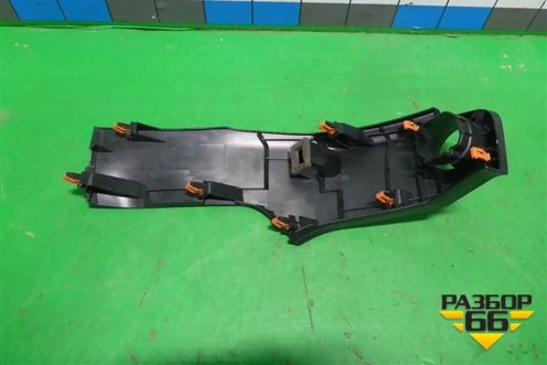 Накладка на торпедо (5548042020) для Toyota Rav-4 с 2018г