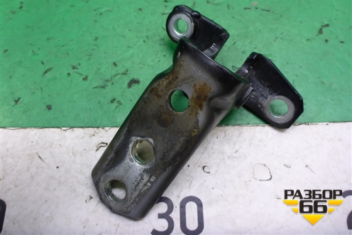 Петля двери передней правой верхняя для Mitsubishi Pajero/Montero с 2007г