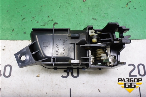Ручка внутренняя двери передней левой (MR432271) для Mitsubishi Pajero/Montero с 2007г