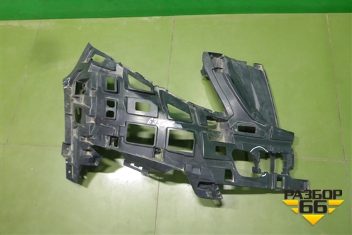 Кронштейн переднего бампера правый (A4478800116) для Mercedes Benz V-Klass Vito/Viano W 447 с 2014г