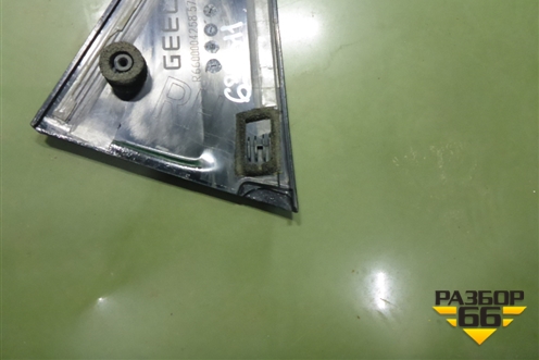 Накладка двери задней правой (на рамку) (6600004258) для Geely Coolray с 2019-2025г