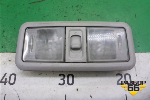 Плафон салонный передний для Mitsubishi Pajero/Montero с 2007г