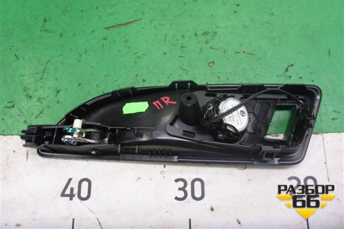 Ручка внутренняя двери передней правой (1Z0837248) для Skoda Yeti с 2009г