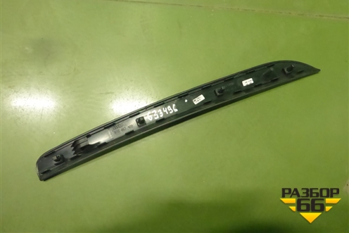 Накладка двери задней правой (на обшивку) (8T0867420) для Audi A5/S5 с 2007-2016г