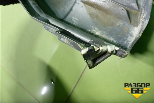 Накладка на порог наружная правая (5ти дверный кузов) (7405A094) для Mitsubishi Pajero/Montero с 2007г