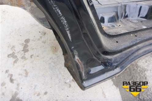Порог со стойкой правый для Mitsubishi Pajero/Montero с 2007г