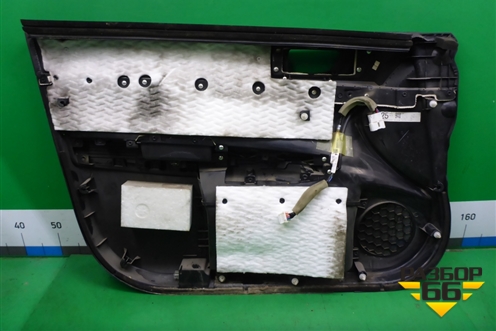 Обшивка двери передней правой под электрику (S73508380) для Subaru Legacy Outback (B14) с 2009-2014г