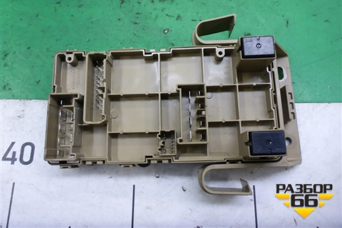 Блок предохранителей салонный (82201AJ000) для Subaru Legacy Outback (B14) с 2009-2014г
