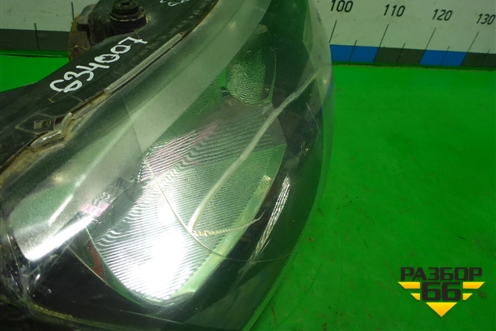Фара правая (галоген) (5JB941016) для Skoda Rapid с 2013г