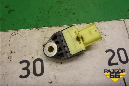 Датчик AIR BAG (98235AJ000) для Subaru Legacy Outback (B14) с 2009-2014г
