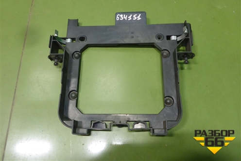 Кронштейн блока управления двигателем (1.6л M274) (A2741410140) для Mercedes Benz C-Klass W205 с 2014г
