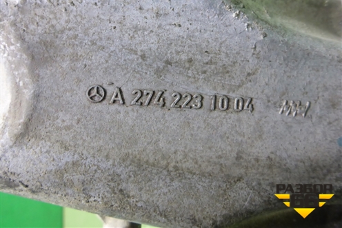 Кронштейн двигателя правый (1.6л M274) (A2742231004) для Mercedes Benz C-Klass W205 с 2014г