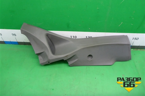 Обшивка стойки задняя нижняя правая (4M51A31016AGW) для Ford Focus 2 с 2008-2011г
