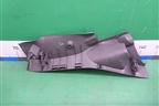 Обшивка стойки задняя нижняя правая (4M51A31017AGW) для Ford Focus 2 с 2008-2011г
