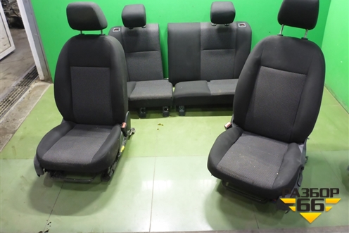 Сиденья комплект (с подогревом) для Ford Focus 2 с 2008-2011г