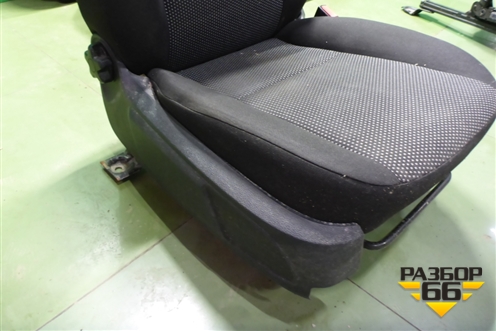 Сиденья комплект (с подогревом) для Ford Focus 2 с 2008-2011г