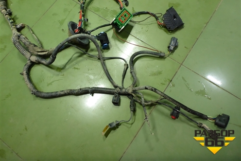 Проводка подкапотная (1.6л SHDA МКПП) (5M5T14K733) для Ford Focus 2 с 2008-2011г