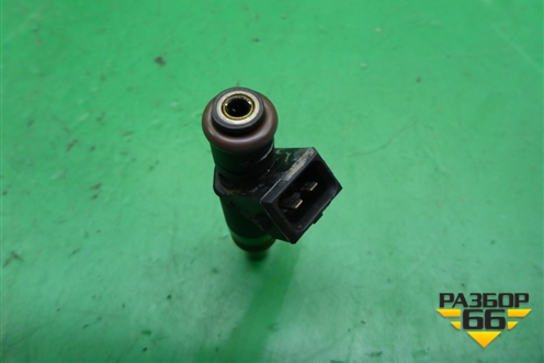Форсунка инжекторная электрическая (1.6л SHDA) (98MFBC9F593) для Ford Focus 2 с 2008-2011г