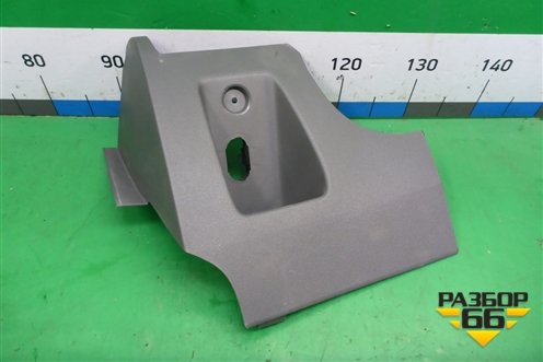 Накладка на торпедо (левая) (4M51A04324AKW) для Ford Focus 2 с 2008-2011г