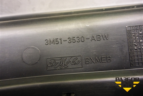 Кожух рулевой колонки (3M513530ABW) для Ford Focus 2 с 2008-2011г