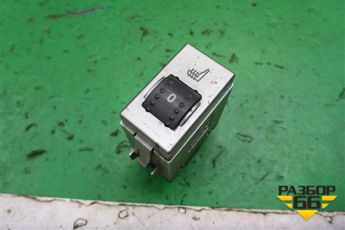 Кнопка обогрева сидений (8V4T19K314AB) для Ford Focus 2 с 2008-2011г