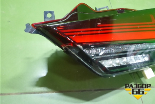 Фонарь задний внутренний правый (после 2019г Led 8 контактов) (8158048310) для Lexus RX 350 c 2015г