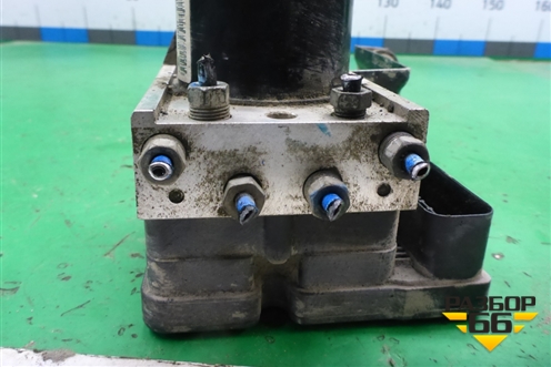 Блок ABS (8M512M110AA) для Ford Focus 2 с 2008-2011г