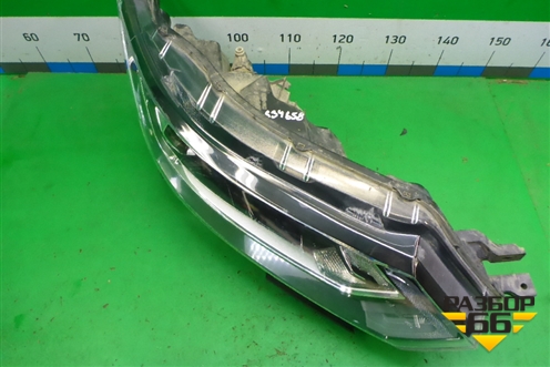 Фара правая (после 2019г галоген) (26010HV00B) для Nissan Qashqai (J11E) с 2013г