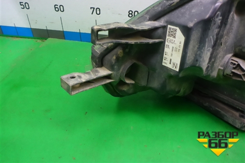 Фара правая (после 2019г галоген) (26010HV00B) для Nissan Qashqai (J11E) с 2013г