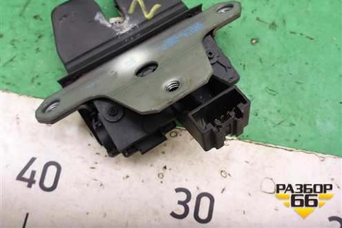 Замок багажника (8M51R442A66CB) для Ford Focus 2 с 2008-2011г