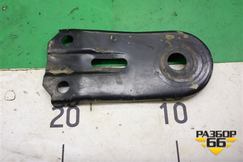 Кронштейн радиатора верхний (3M51R42330AE) для Ford Focus 2 с 2008-2011г